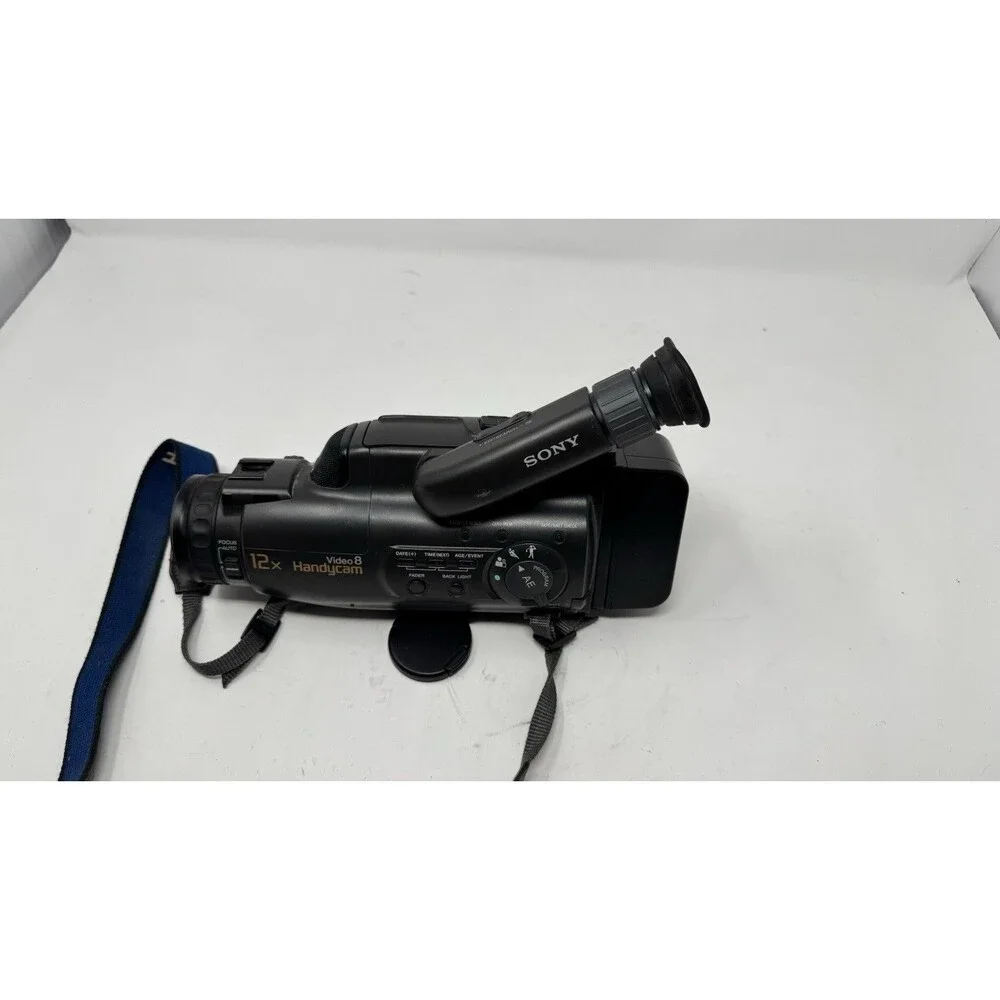 Sony Video 8 Handycam CCD-FX520 Video Camera Recorder READ (P/R)